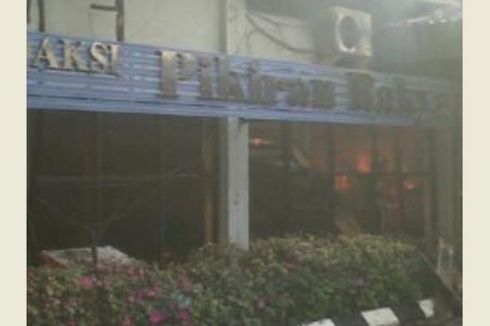 Kantor Redaksi Harian Pikiran Rakyat Bandung Ludes Terbakar