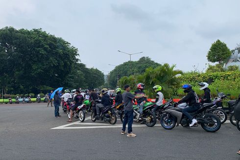 Hujan Sempat Mengguyur, Tak Surutkan Peserta Jajal Lintasan Balap Street Race Kemayoran