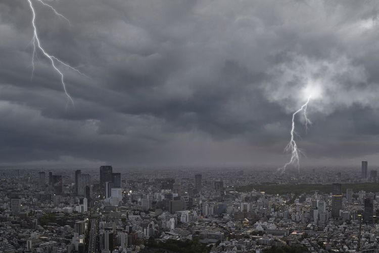 BMKG Beri Peringatan Hujan Lebat dan Angin Kencang di Jabodetabek Awal Desember 2025