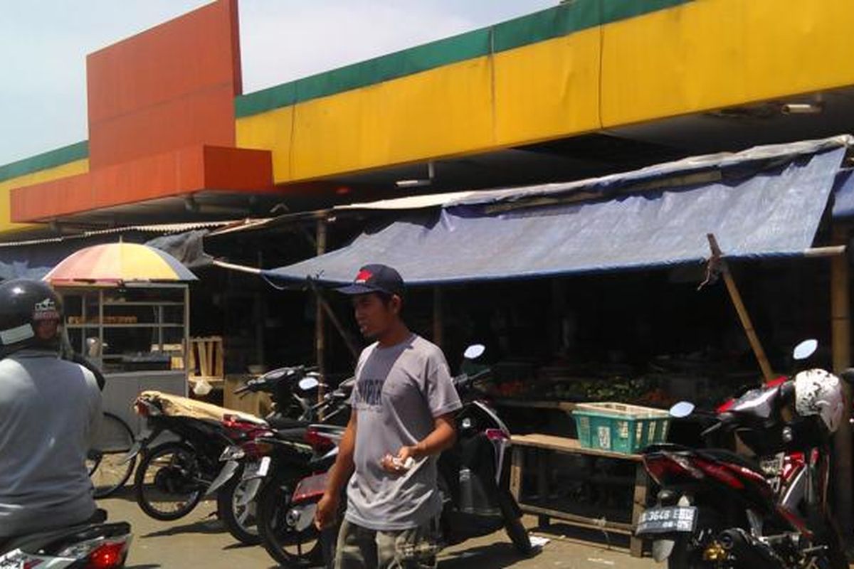 Pasar Cisalak, Cimanggis, Depok.