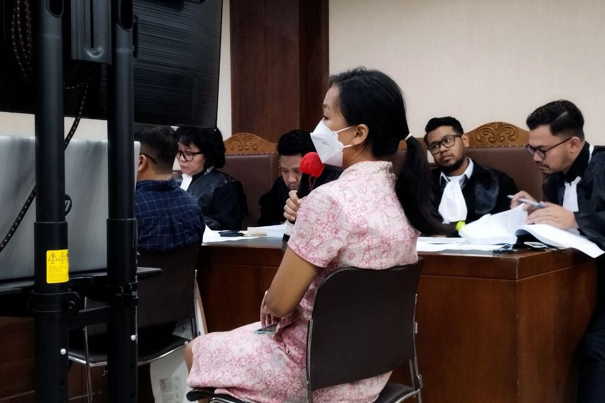 Sidang pemeriksaan saksi kasus Rudolf Tobing bunuh Icha di Pengadilan Negeri Jakarta Pusat, Selasa (16/5/2023). (KOMPAS.com/XENA OLIVIA)