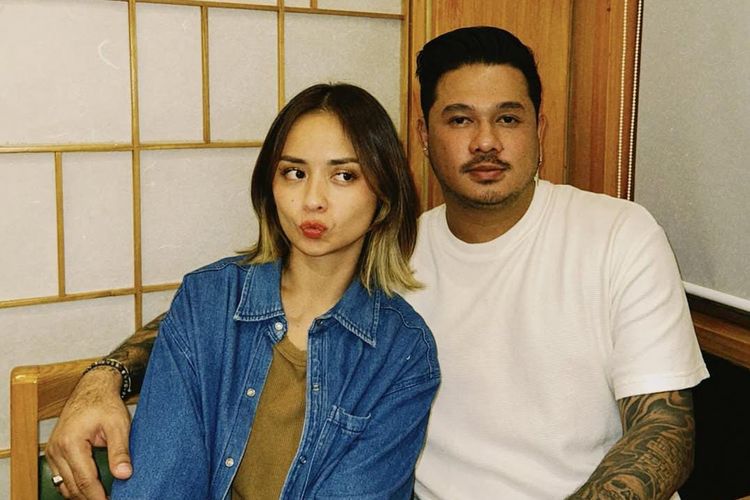 Pamer Foto Bersama Pria, Unggahan Joanna Alexandra Tuai Doa 