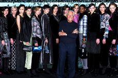 Dampak Virus Corona, Giorgio Armani Gelar Fashion Show Tanpa Penonton