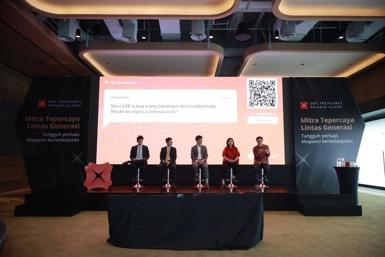 Cara Aman Berinvestasi di Tengah Ketidakpastian Ekonomi ala Bank DBS Indonesia