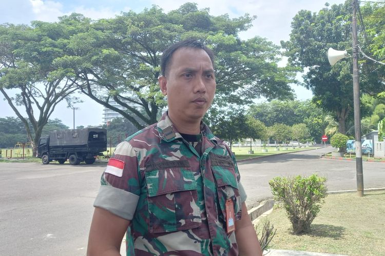 Kapentak Kosek 1 Medan Letda M Ramadhani  saat memberikan keterangan kepada wartawan, Senin (24/7/2023).