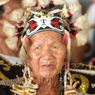 Telingaan Aruu, Tradisi Kuping Panjang Khas Suku Dayak yang Mulai Ditinggalkan