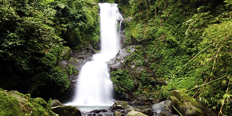 Air Terjun Sekar Langit, Magelang. Kono di sinilah Jaka Tarub bertemu bidadari yang sedang mandi.