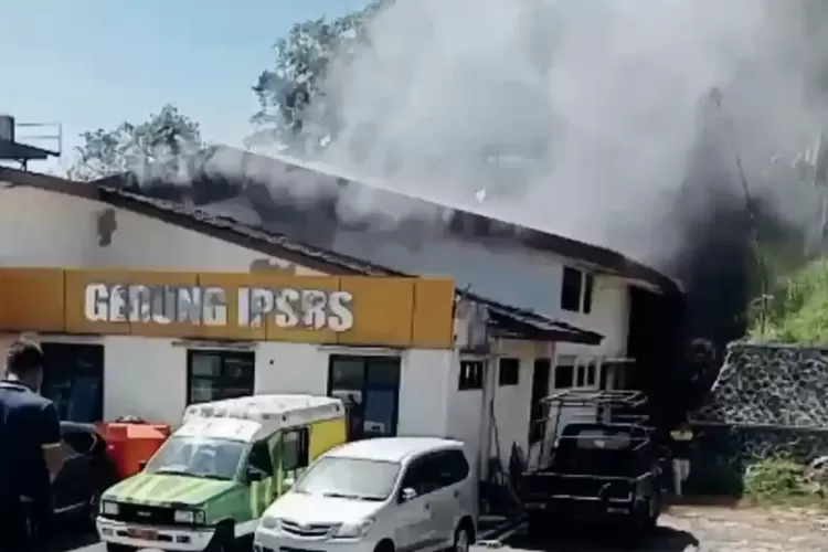Gudang RSUD Sekarwangi Cibadak Terbakar, Diduga Dipicu Pantulan Sinar Matahari