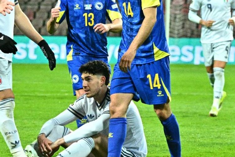 Barcelona Tak Ragukan Bastoni Meski Jadi Penyebab Kegagalan Italia