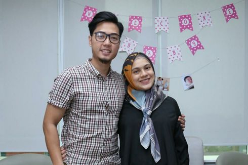 Rizky Kinoz dan Nycta Gina Pilih Urus Anak Tanpa Bantuan Baby Sitter