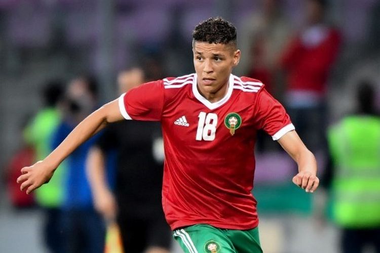 Gelandang timnas Maroko Amine Harit beraksi dalam laga persahabatan kontra Ukraina di Stade de Geneve Stadium, 31 Mei 2018.