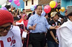 Datangi Kampung Goyang, Anies Joget Bersama Warga