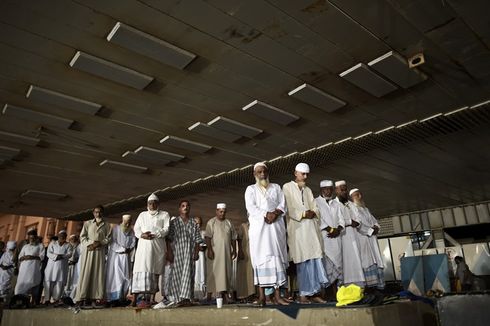 Masuk Masjid di Saudi dalam Keadaan Bau Badan Bakal Dikenai Denda