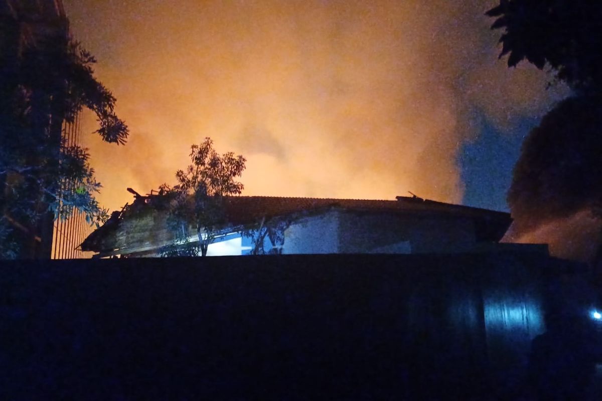 Kebakaran Museum Nasional atau Museum Gajah di Jalan Medan Merdeka Barat, Jakarta Pusat, Sabtu (16/9/2023) malam.