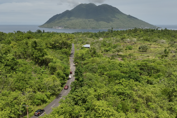 Daihatsu Terios 7 Wonders Ternate-Halmahera