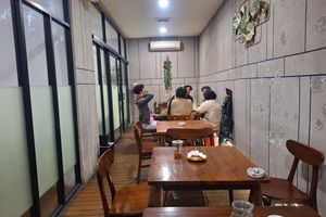 Cara Kafe-kafe di Tebet Siasati Tagihan Royalti Lagu Indonesia