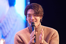 Ketika Kim Woo Bin Dapat Pesan Salah Kirim, Minta Dibelikan Snack untuk Anak Anjing