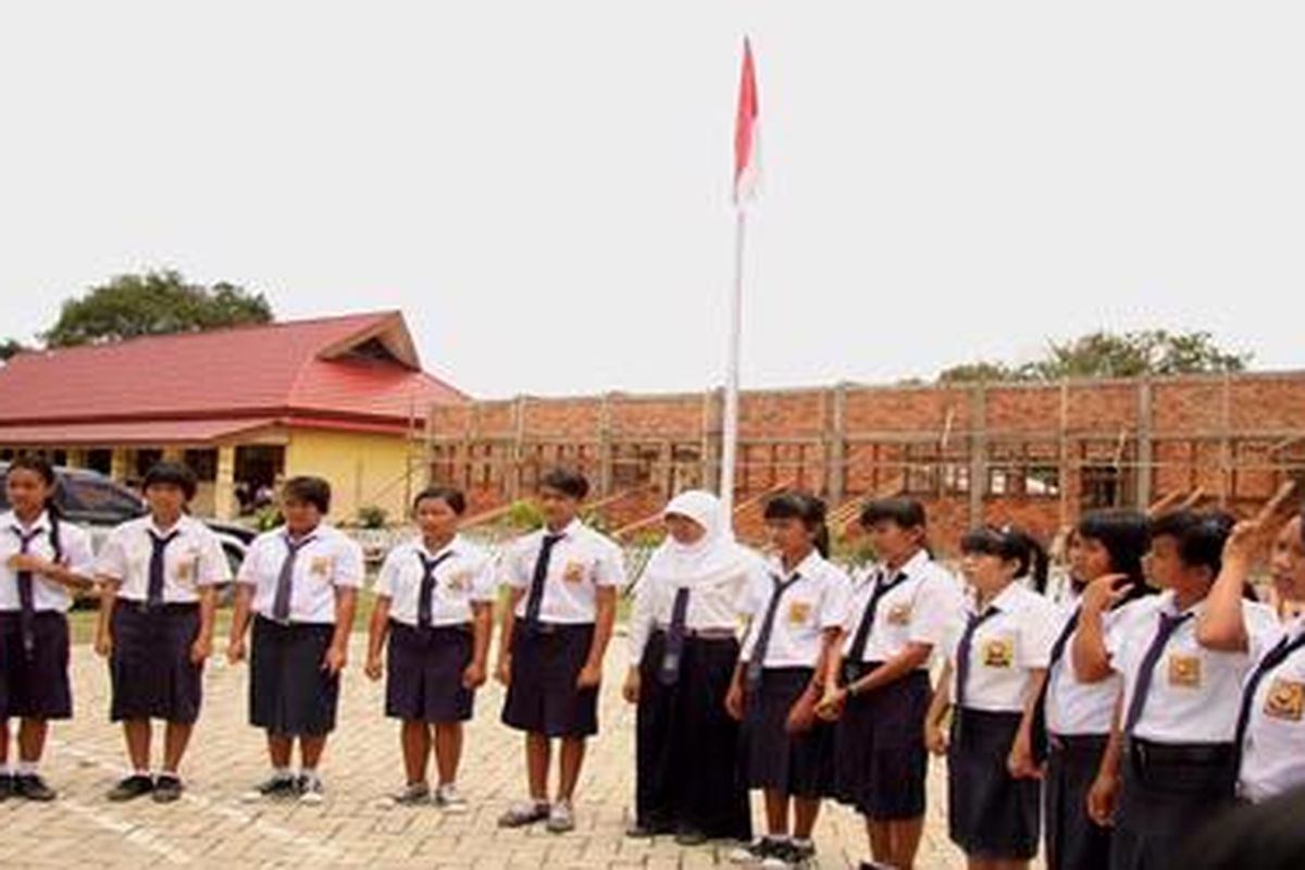 Ilustrasi: Untuk siswa SMA dan SMK, setelah UN utama yang dilanjutkan dengan ujian susulan, sekolah harus segera menyelenggarakan ujian sekolah.