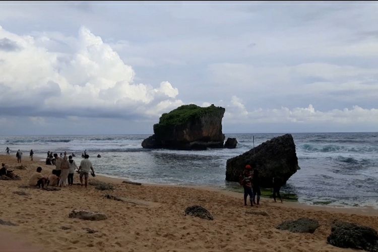 Pantai Mesra, Gunungkidul, Yogyakarta