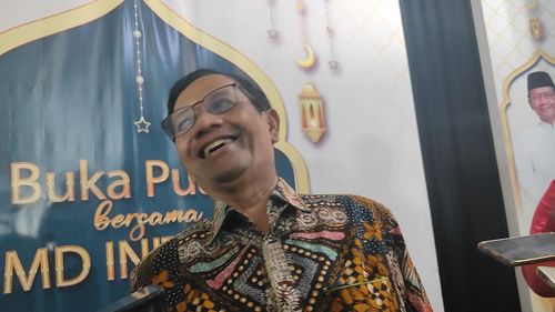 Respons Mahfud Saat Ditanya Sikapnya jika Ditawari Jadi Menteri di Pemerintahan Selanjutnya