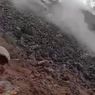 Viral, Video Warga Nekat Lihat Aliran Lava Gunung Ile Lewotolok dari Dekat