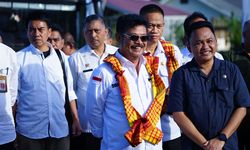 Inovasi Pertanian Tradisional ke Modern, SYL Ajak IKA Faperta Unhas Kembangkan Smart Farming