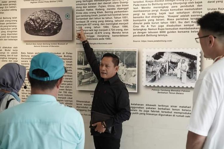Billiton Story Gallery dengan sejarah Belitung dan produk lada kemasan, Maret 2024.
