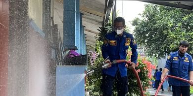 Arahan Kemenag untuk Madrasah Terdampak Abu Vulkanik: Atur Pembelajaran hingga Wajib Sediakan Masker 