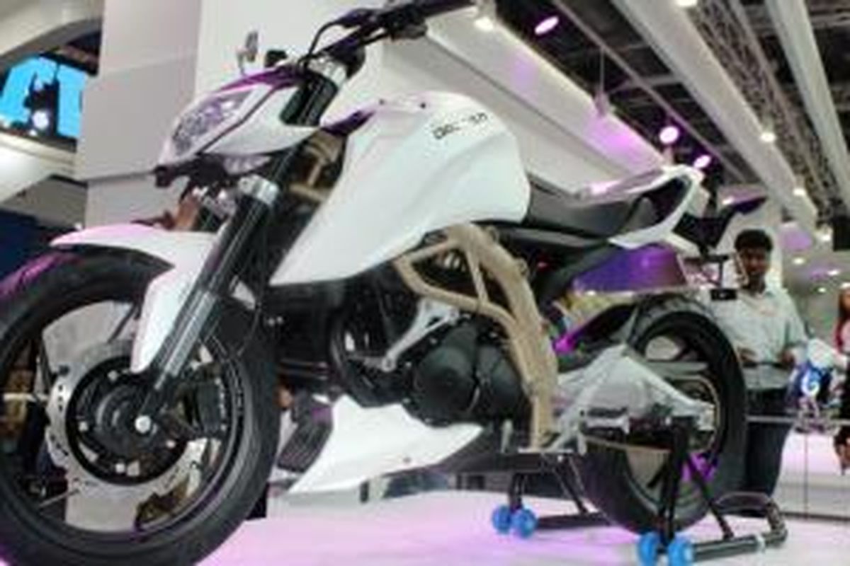 Konsep terbaru TVS menjadi petunjuk kelahiran sepeda motor berkapasitas mesin kecil di India.
