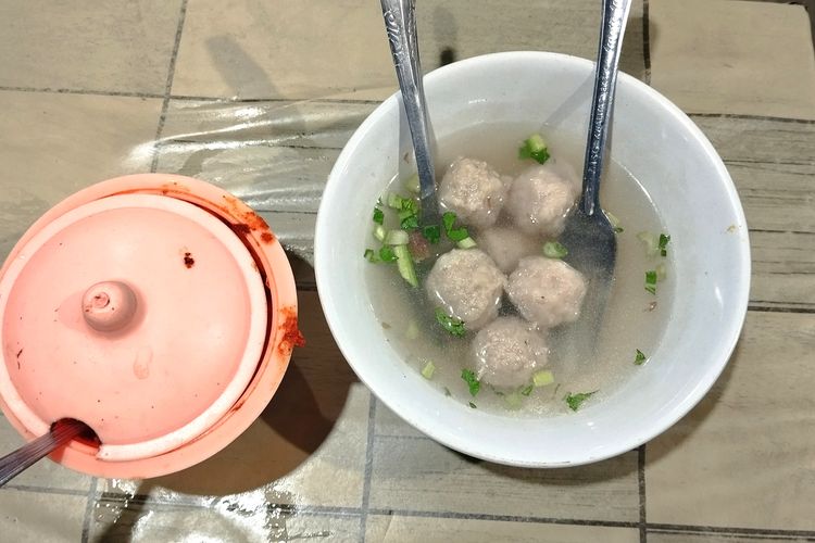 Mencicip Bakso Murah Meriah di Kediri, Seporsi Cuma Rp 2.000