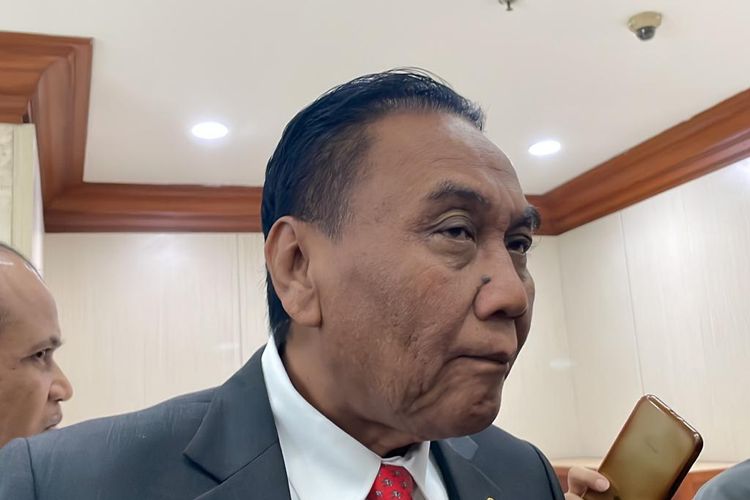 Ketua Badan Pemenangan Pemilu DPP PDI-P Bambang Wuryanto di Kompleks Parlemen Senayan, Jakarta, Rabu (5/7/2023).