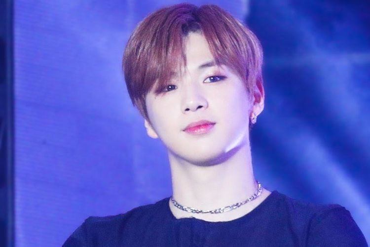 Kang Daniel tulis surat pada penggemar, isyaratkan bakal kembali