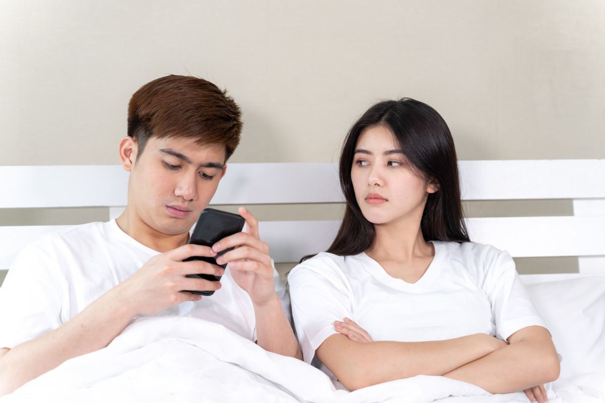 Psikolog menjelaskan cara membedakan janji tulus dan omong kosong pasangan dalam hubungan. Simak selengkapnya.