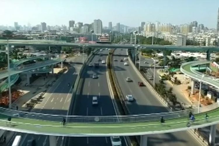 Jalan sepeda layang terpanjang di dunia di Xiamen, China