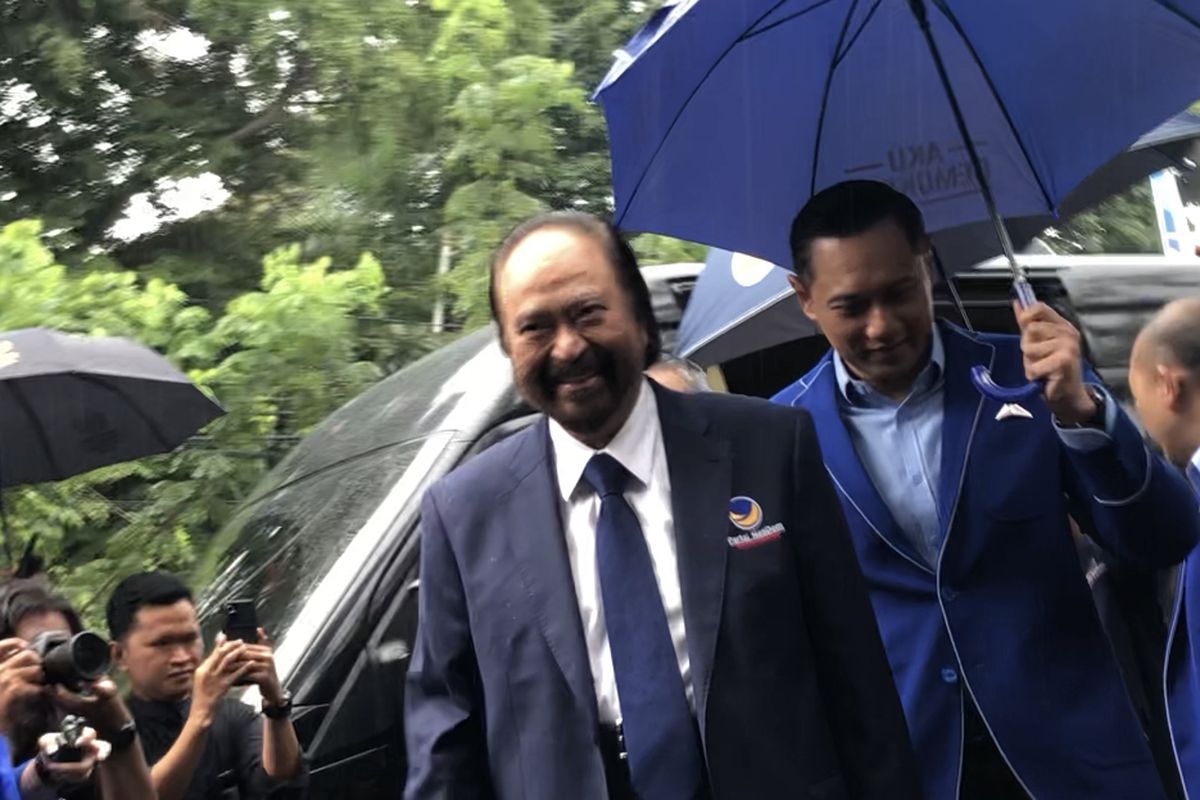 Ketua Umum Partai Nasdem Surya Paloh dan Ketua Umum Partai Demokrat Agus Harimurti Yudhoyono (AHY) di kantor DPP Partai Demokrat, Jalan Proklamasi, Menteng, Jakarta, Rabu (22/2/2023). 