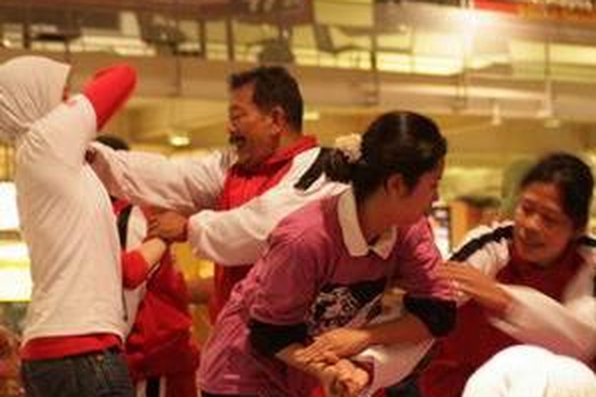 Program pelatihan beladiri praktis WSDK dikemas sedemikian rupa sehingga memungkinkan perempuan dari berbagai usia bisa menyerapnya dengan mudah. 