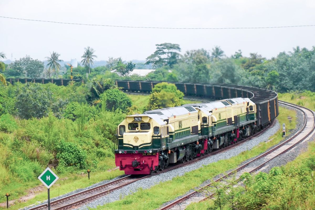 Angkutan barang batu bara 