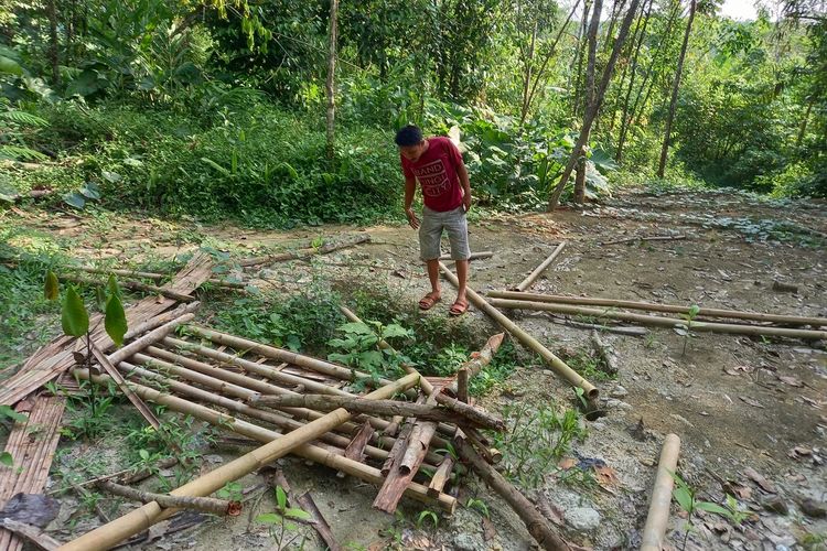 Batu Kalimaya pernah viral saat 2014-2015 lalu, batu hias yang hanya ditemukan di Kabupaten Lebak, Banten ini, kini sudah tidak tren lagi karena sulit dicari.