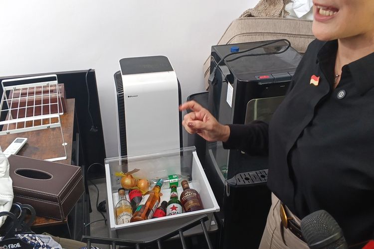Barang Bukti Klaster Lapas Cibinong Diamankan Sebelum Dibongkar, Ada Perangkat Elektronik hingga Miras