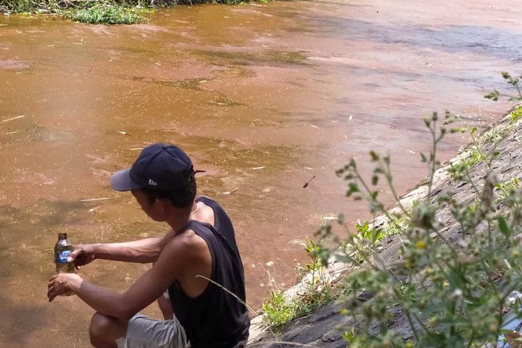 Penampakan kondisi sungai di Desa Tanggalrejo, Kecamatan Mojoagung, Kabupaten Jombang, Jawa Timur.