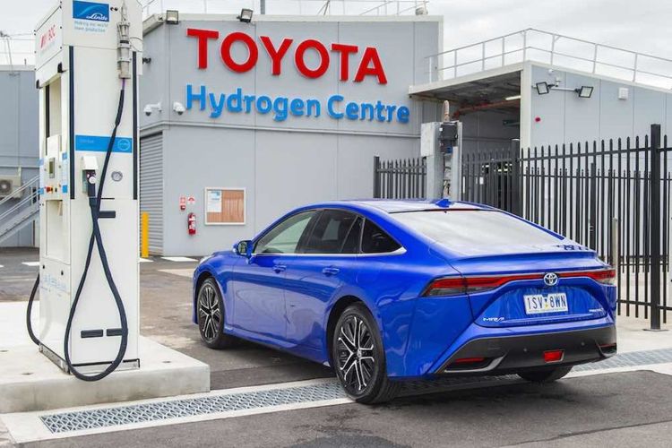 Toyota has unveiled Victoria's first commercial-grade hydrogen production, storage and refuelling facility.