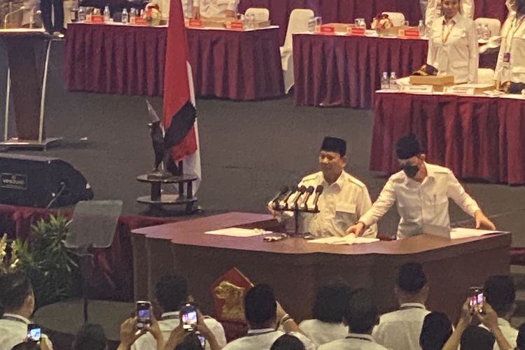Ketua Umum Partai Gerindra dalam Rapimnas Gerindra 2022 di Sentul International Convention Center, Bogor, Jawa Barat, Jumat (12/8/2022) malam.