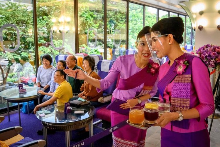 Restoran pop up Thai Airways di Bangkok, Thailand. 