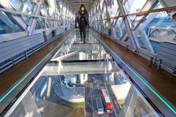Tower Bridge Glass Floor
