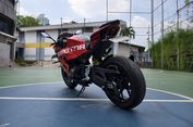 Beda Rp 41 Juta, Pilih QJMotor SRK 800 RR atau Kawasaki ZX-6R?