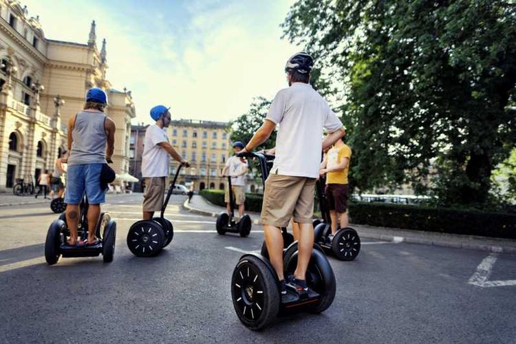 Ilustrasi Segway.