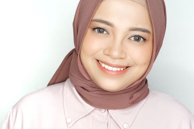 Perencana keuangan, Annisa Steviani