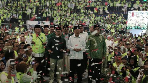 Semangati Cak Imin, JK: Masak Kalah dengan Gibran, Kalau Sama Pak Mahfud Memang Bersaing