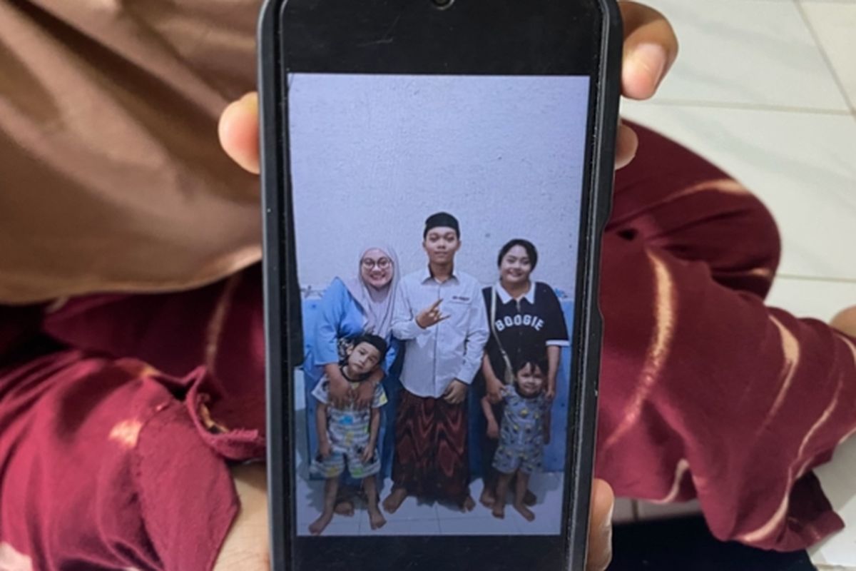 Foto terakhir korban meninggal tragedi Ponpes Al Khoziny, Rafi Catur Okta Mulya, Senin (6/10/2025).
