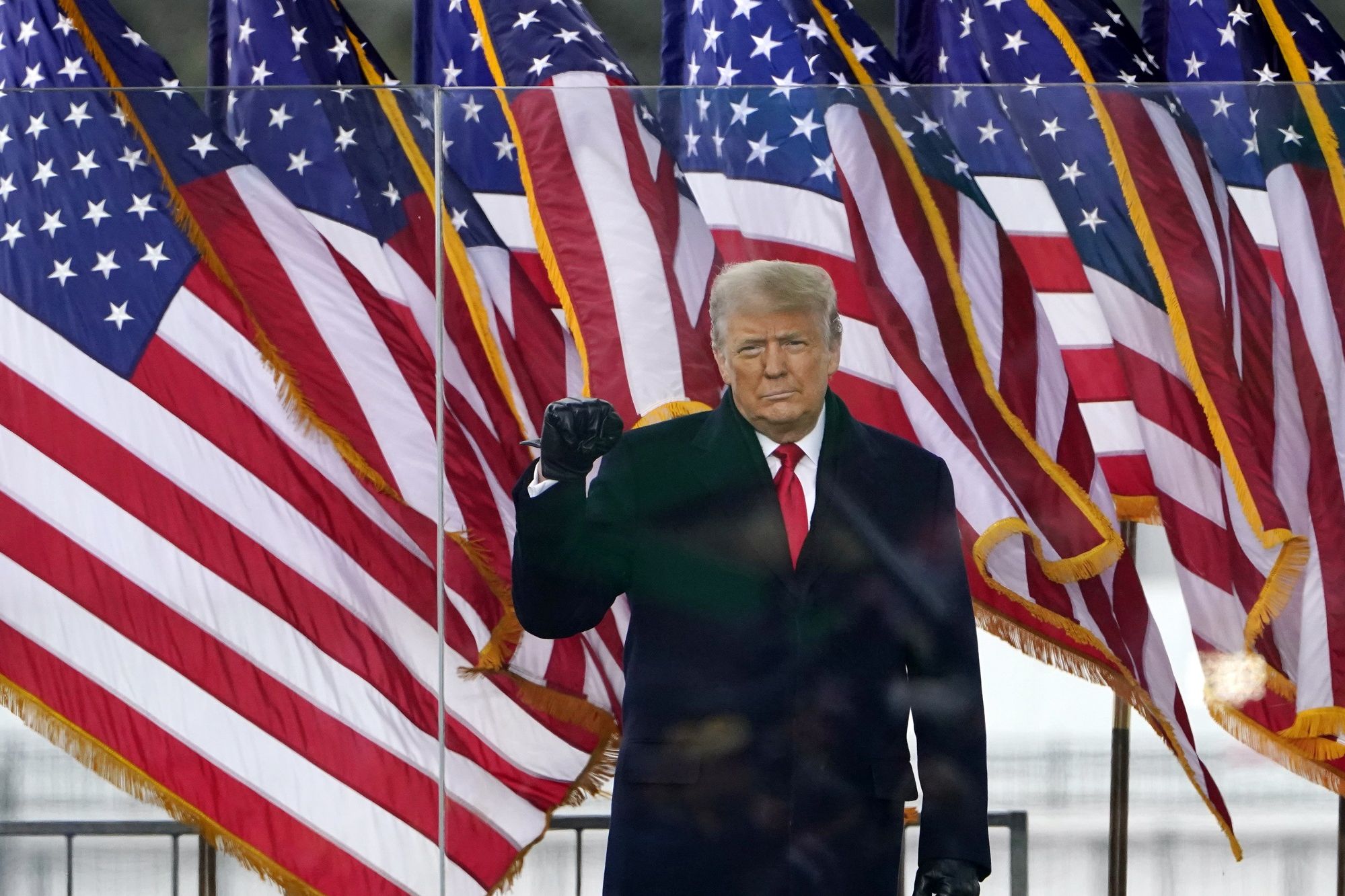 Trump Akhirnya Janjikan Transisi secara Damai Setelah Demo Mematikan di Parlemen AS